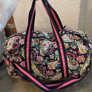 Vera Bradley Duffel - Like New